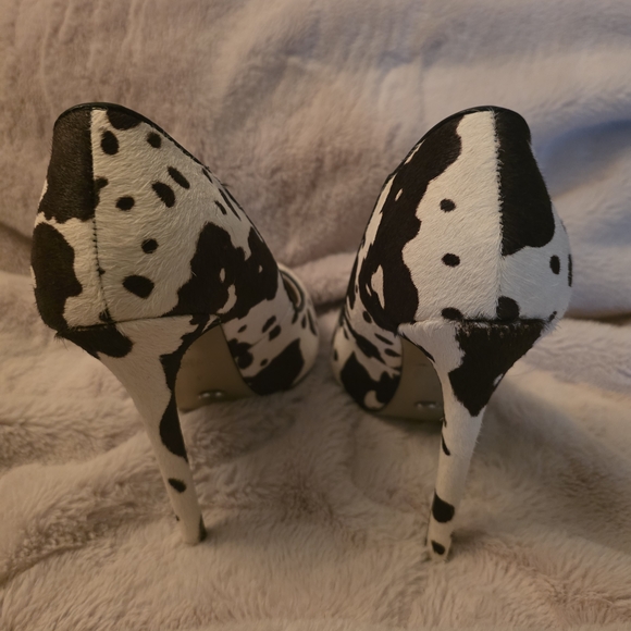 Tony Bianco Leola Heels – Black/White Pony Hair – Size 8 - Picture 4 of 7